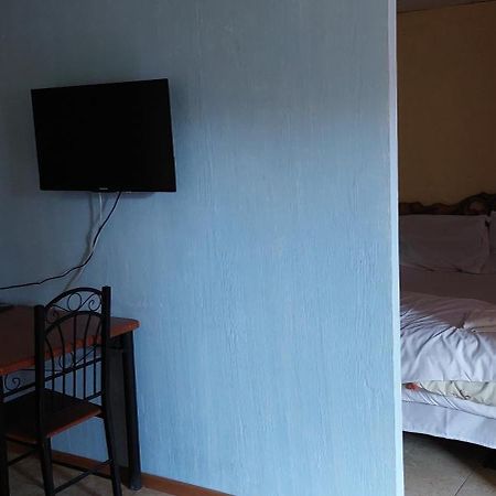 Arba Hotel เยเรวาน ภายนอก รูปภาพ